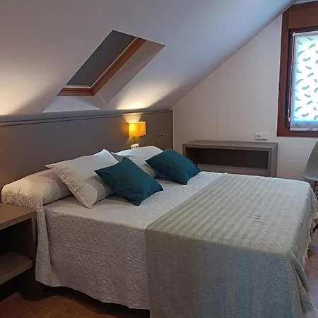 Nuestra Senora Del Camino *